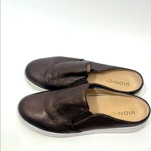 Vionic Dakota Metalic Brown Slip on Sneakers size 8.5